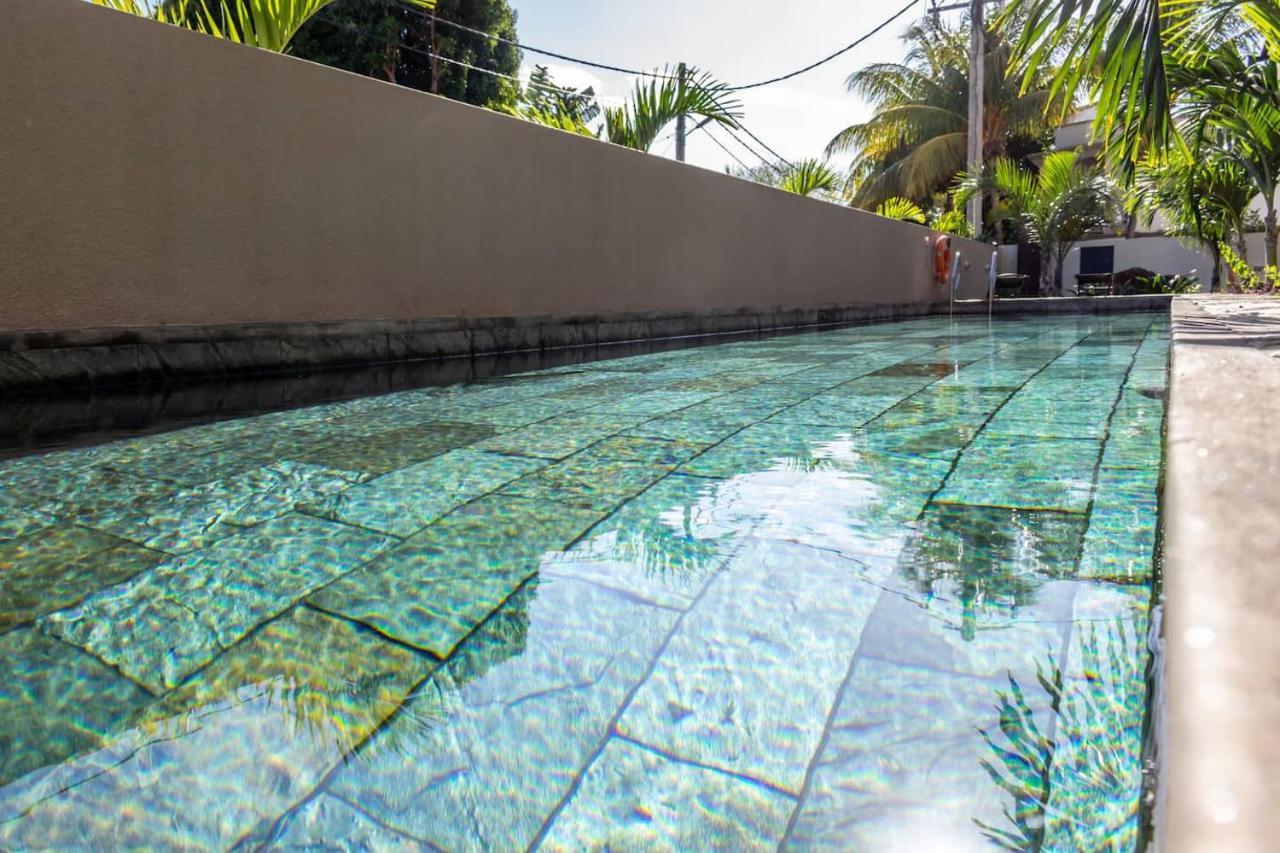 2 Bedroom Flat 15 Mins Walk From Flic En Flac Beach מראה חיצוני תמונה