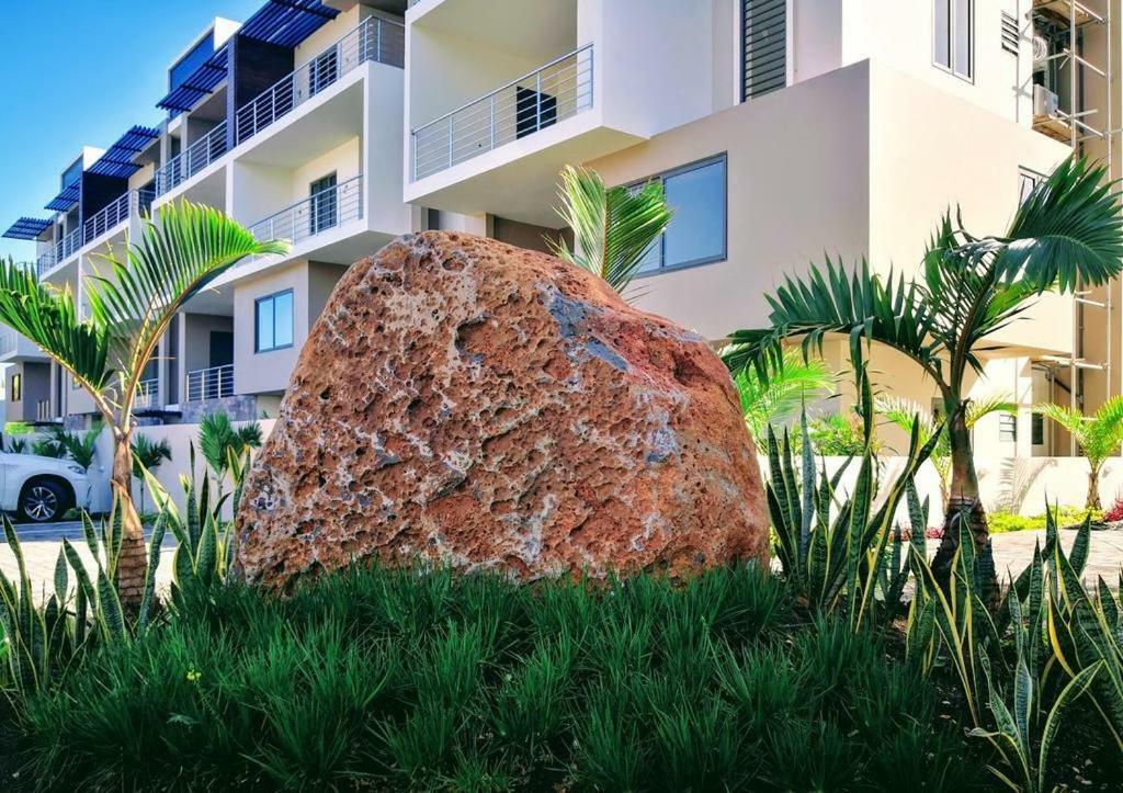 2 Bedroom Flat 15 Mins Walk From Flic En Flac Beach מראה חיצוני תמונה