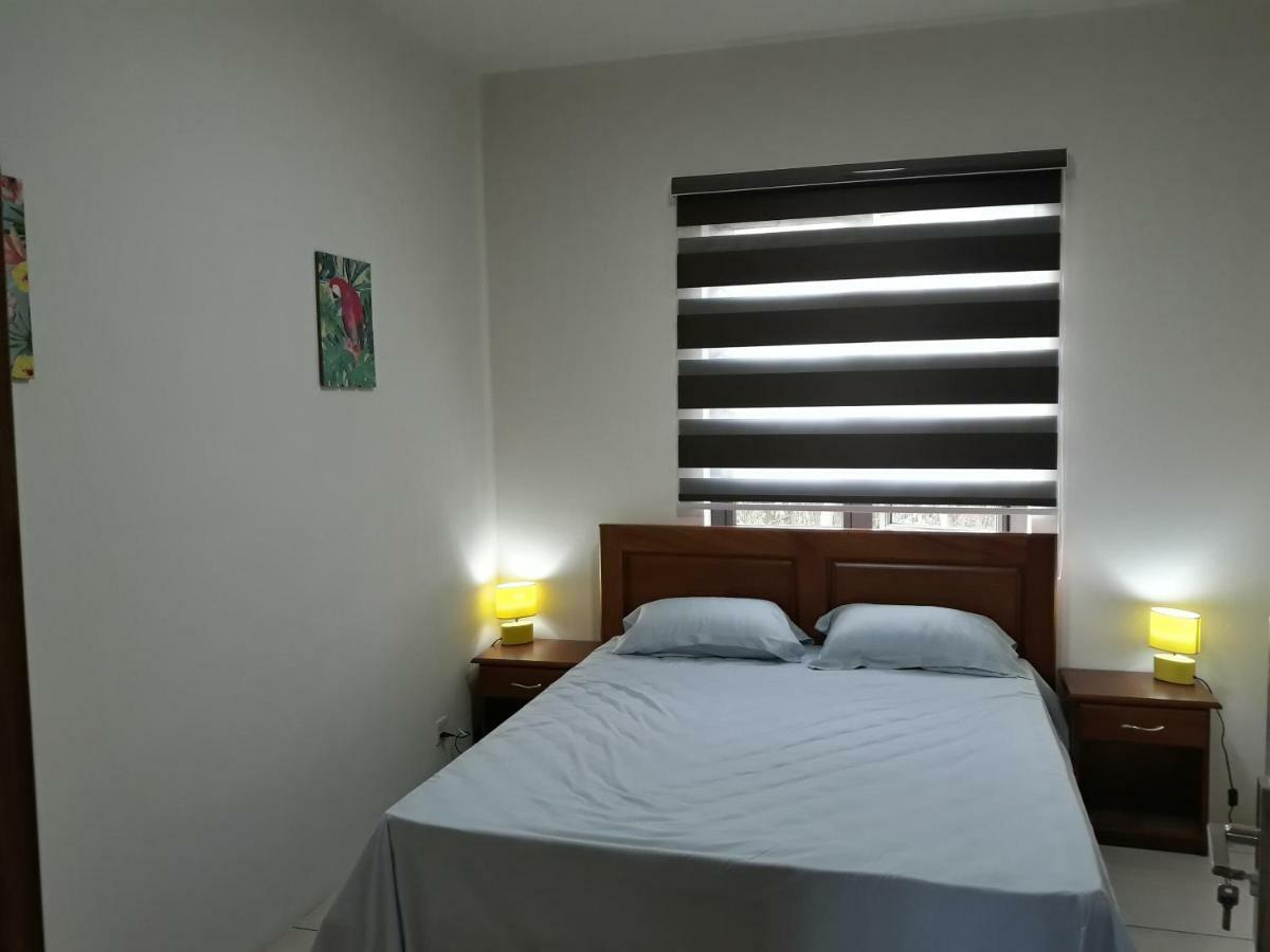 2 Bedroom Flat 15 Mins Walk From Flic En Flac Beach מראה חיצוני תמונה